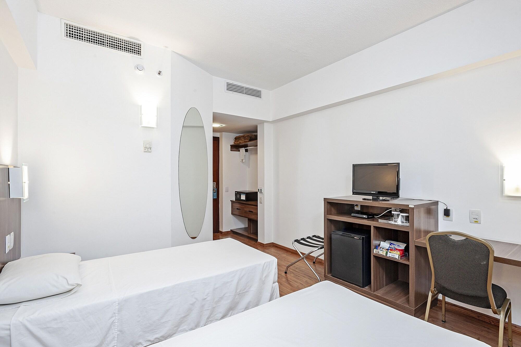 Firenze Business Hotel Palhoca ภายนอก รูปภาพ